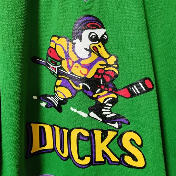 NWOT Mighty Ducks Dean Portman #21 D2 V-Neck Hockey Jersey Green/Yellow Men's S - Picture 4 of 9